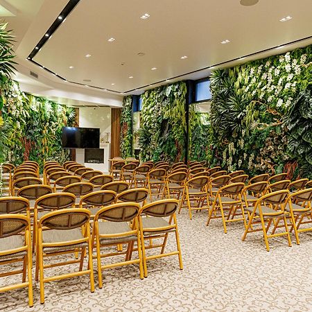 Hotel Balkan Belgrado Buitenkant foto