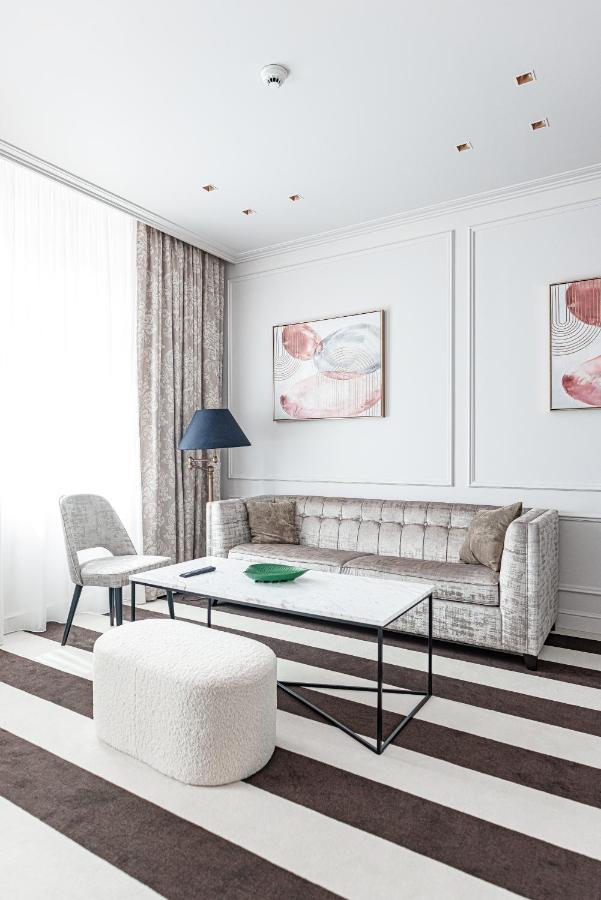 Hotel Balkan Belgrado Buitenkant foto