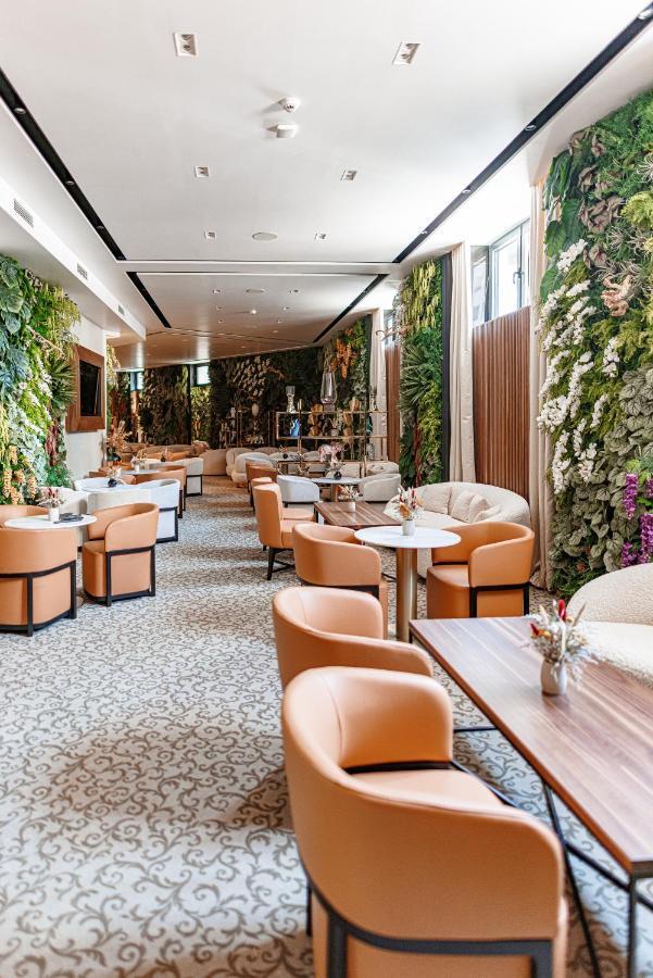 Hotel Balkan Belgrado Buitenkant foto