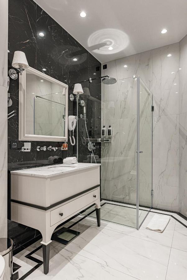 Hotel Balkan Belgrado Buitenkant foto